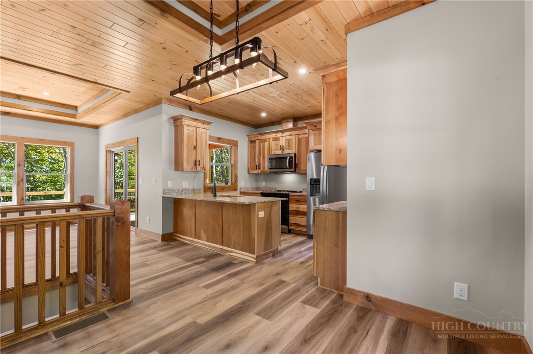 120 Aster Trail Property Photo 15