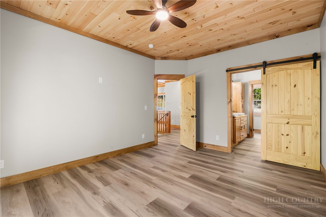 120 Aster Trail Property Photo 20