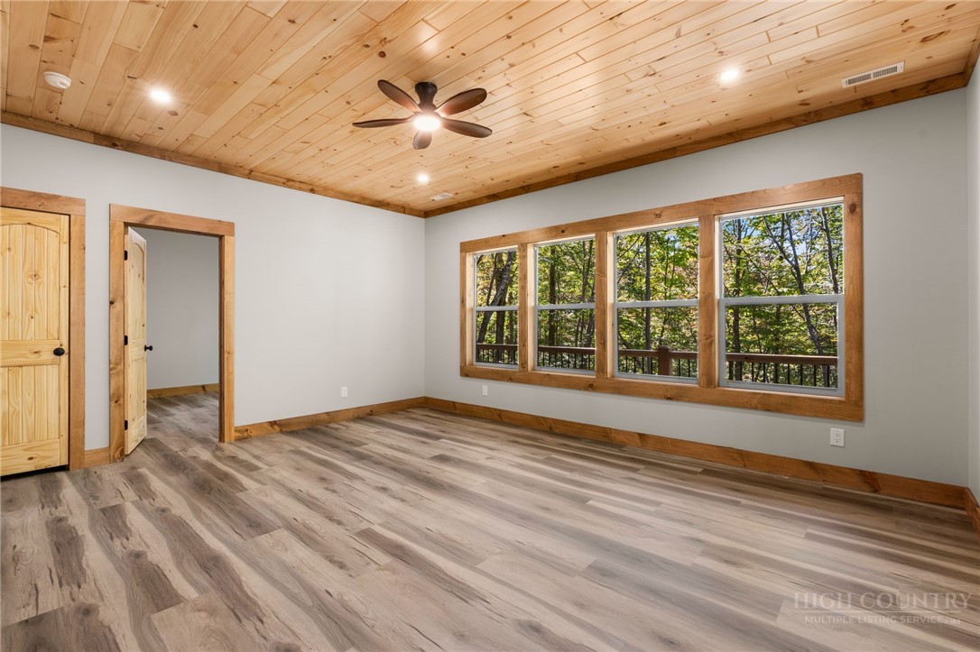 120 Aster Trail Property Photo 26