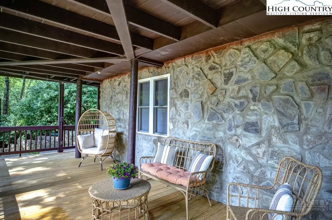 184 Raccoon Run Property Photo 24