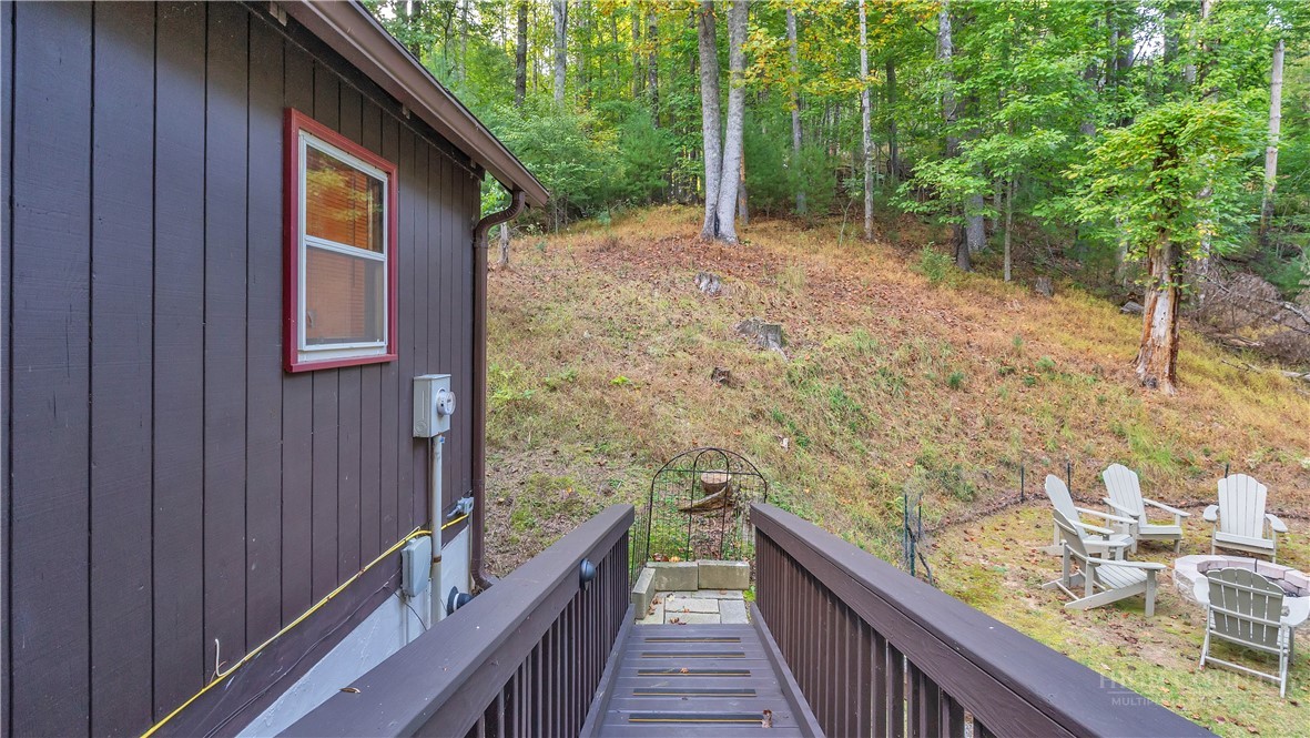 184 Raccoon Run Property Photo 29