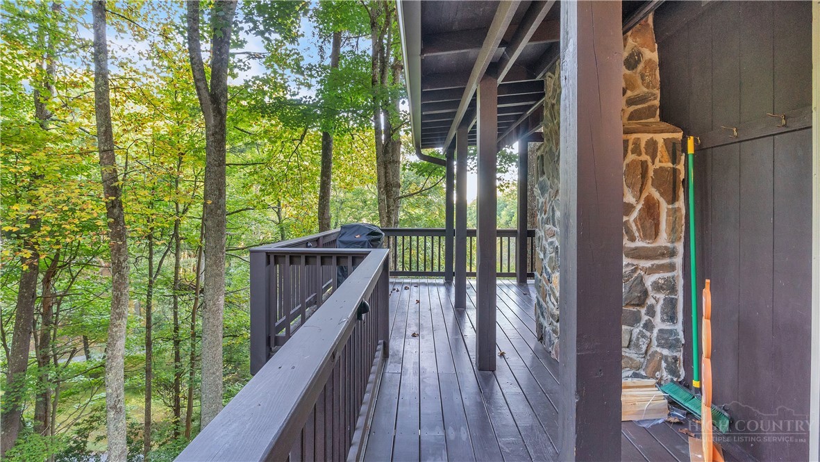 184 Raccoon Run Property Photo 30
