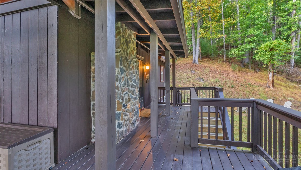 184 Raccoon Run Property Photo 31
