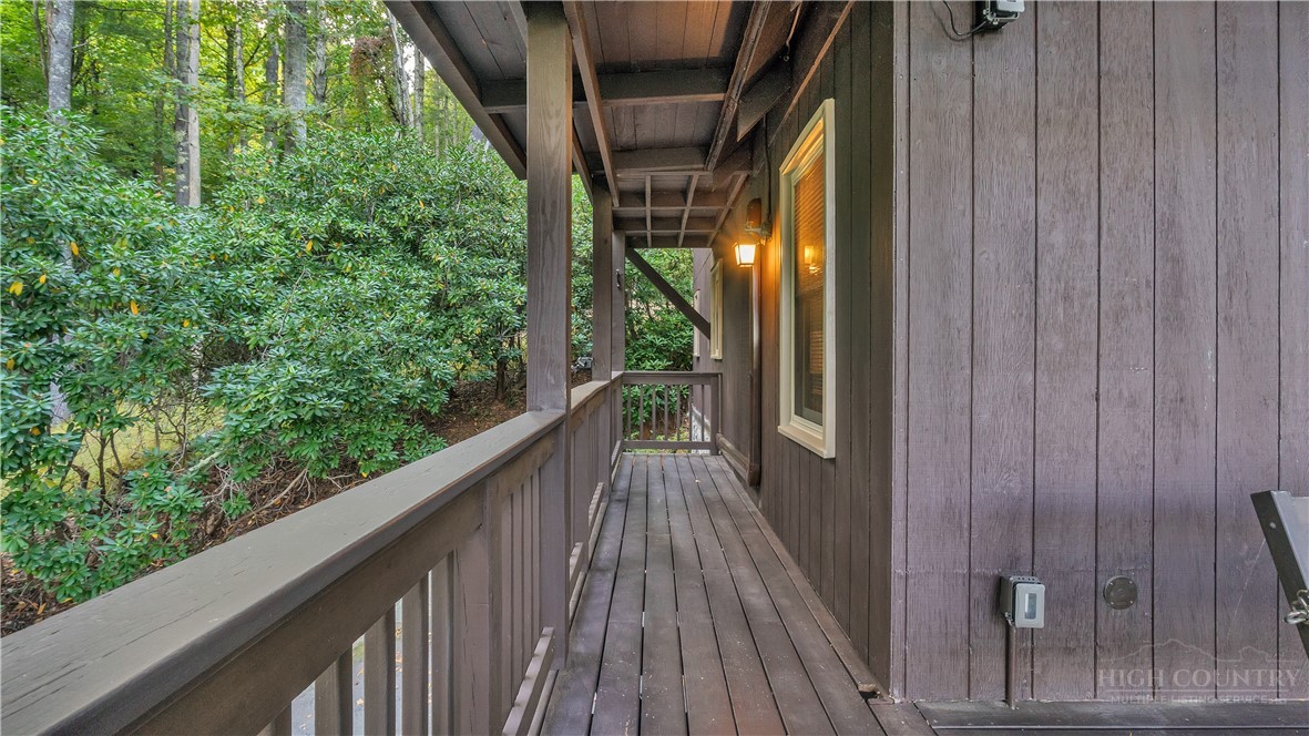 184 Raccoon Run Property Photo 36