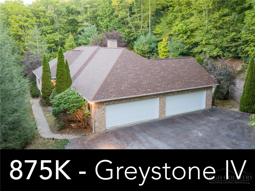 560 Greystone Drive Property Photo 1