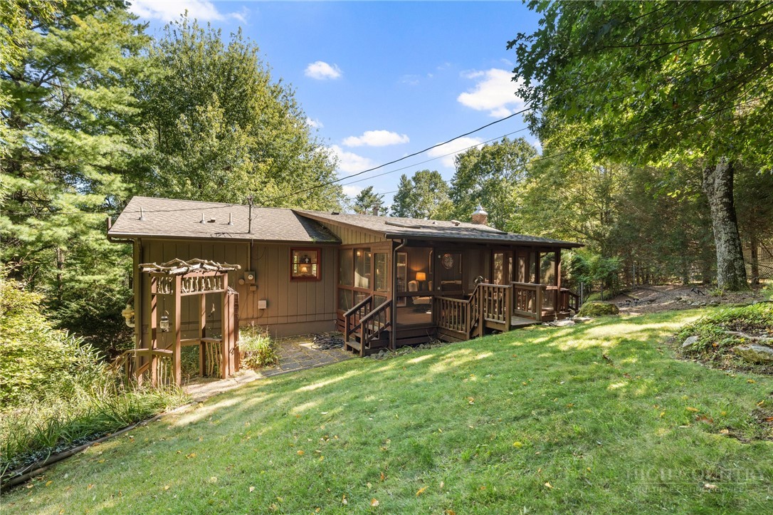 127 Foxwood Lane Property Photo 36