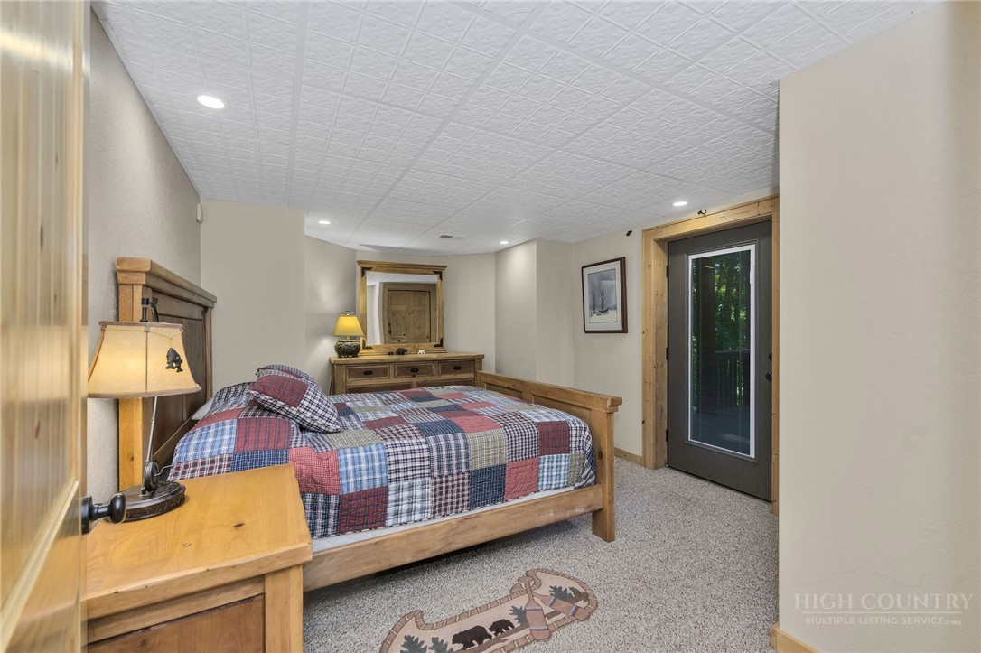 462 Savannah Drive Property Photo 37