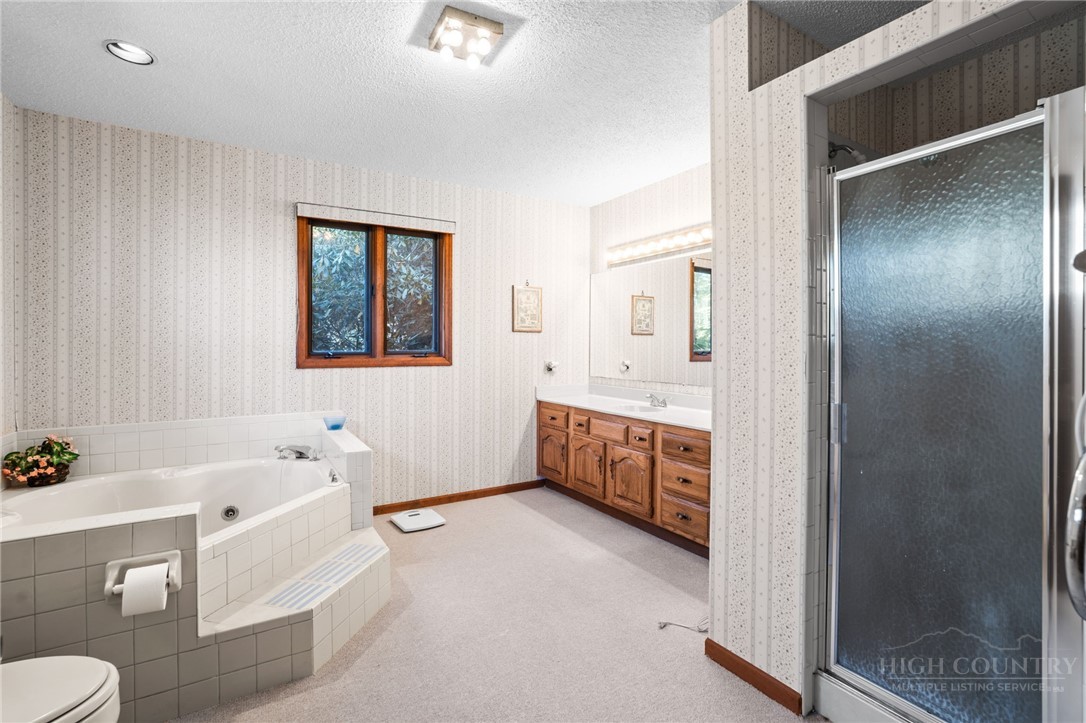 109 Foxgrape Hollow Road Property Photo 16