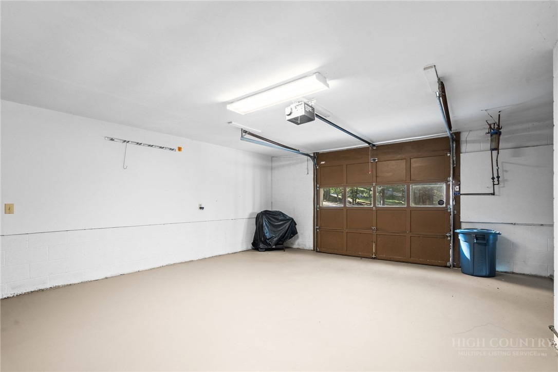 109 Foxgrape Hollow Road Property Photo 27