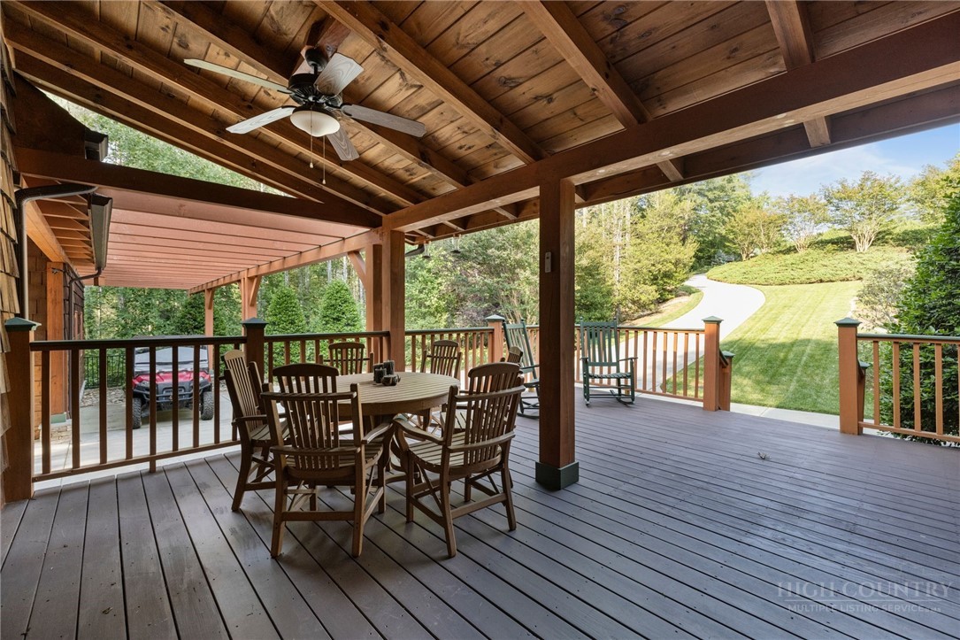 5626 Rocky Falls Lane Property Photo 13