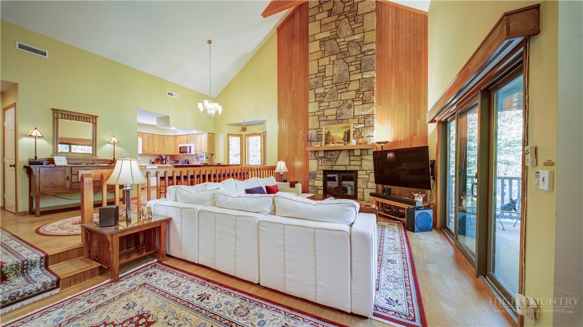 140 Pond View Lane Blue Ridge #4 Property Photo 1