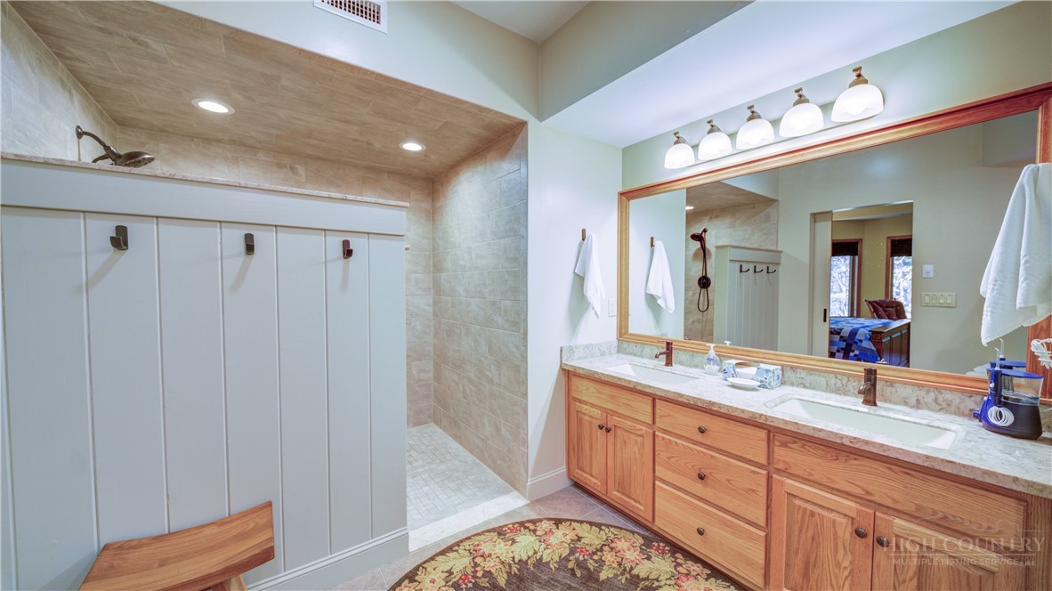 140 Pond View Lane Blue Ridge #4 Property Photo 9