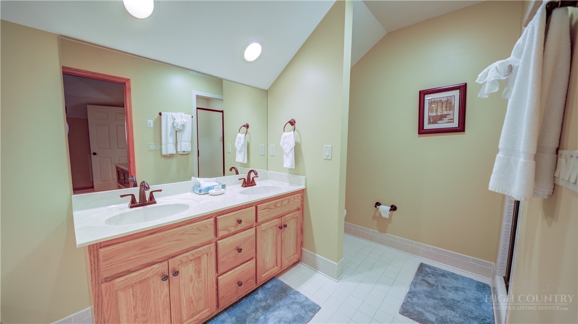 140 Pond View Lane Blue Ridge #4 Property Photo 20