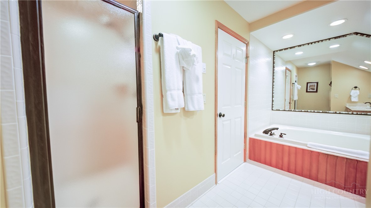 140 Pond View Lane Blue Ridge #4 Property Photo 21