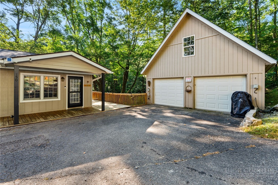150 Watauga River Road Property Photo 2