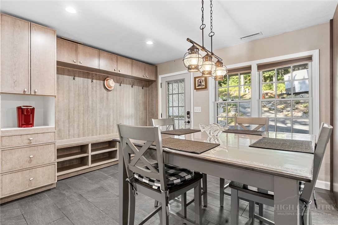 150 Watauga River Road Property Photo 3