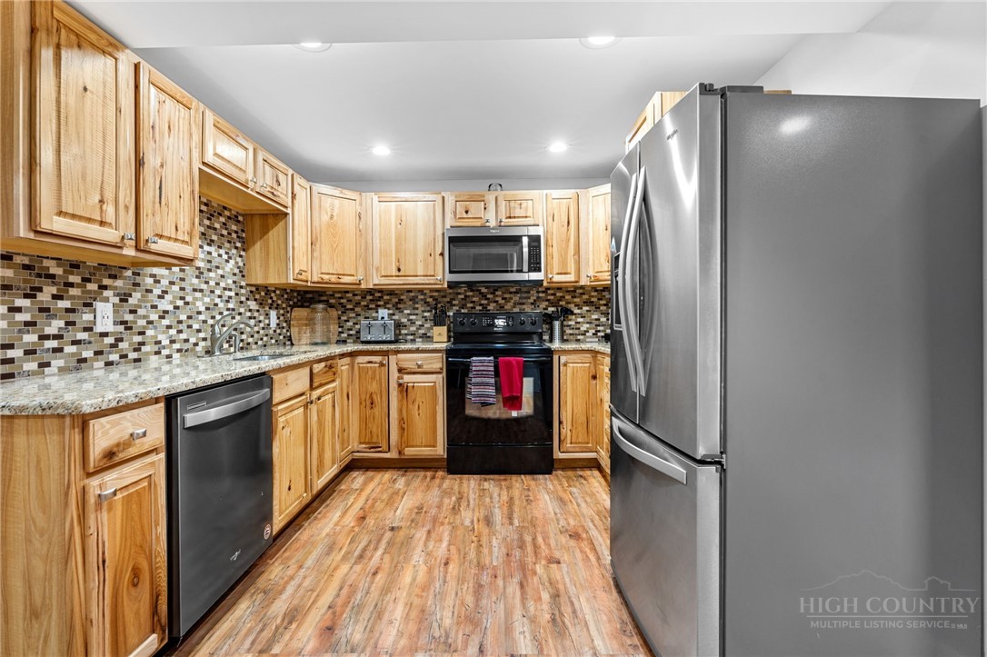 150 Watauga River Road Property Photo 24