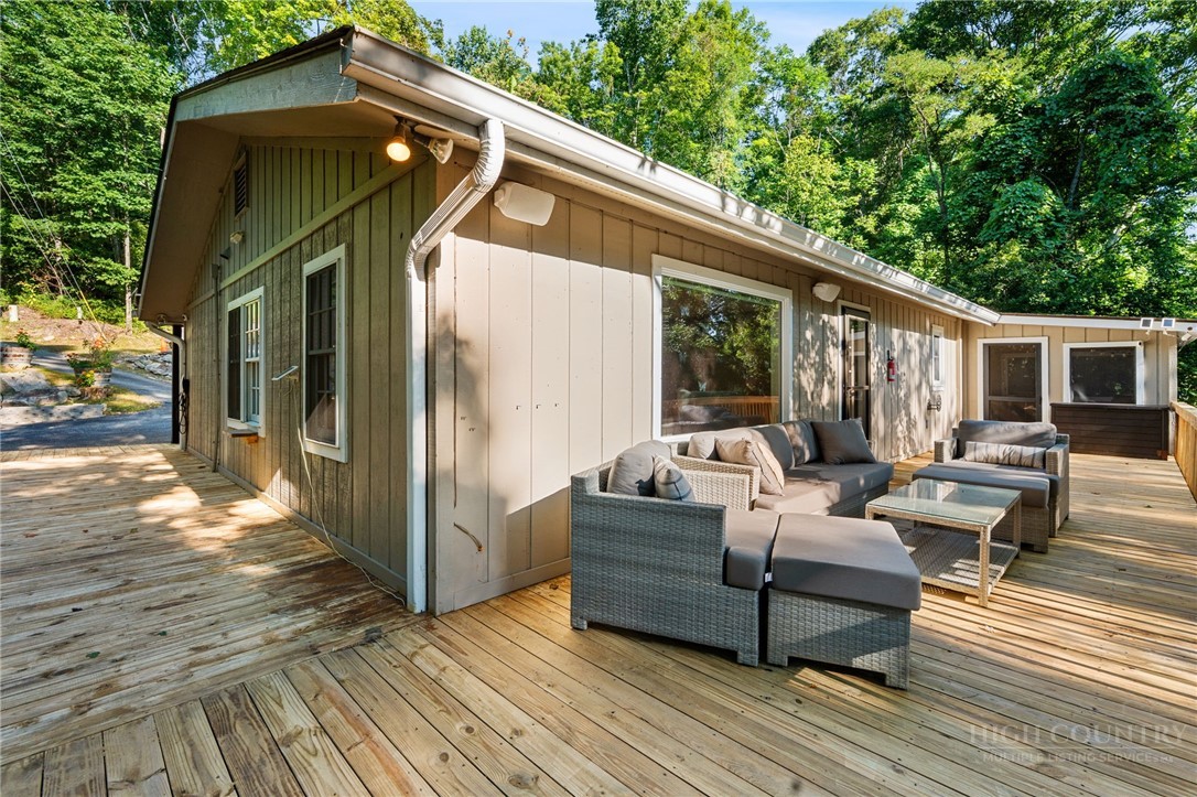150 Watauga River Road Property Photo 37