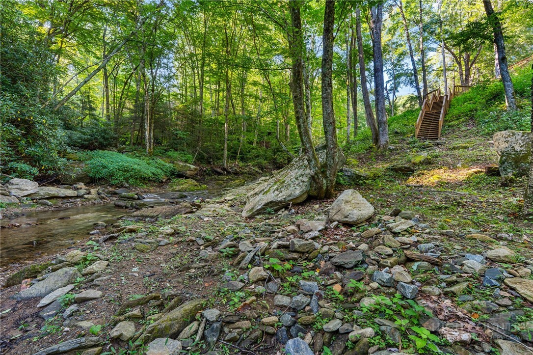 150 Watauga River Road Property Photo 42