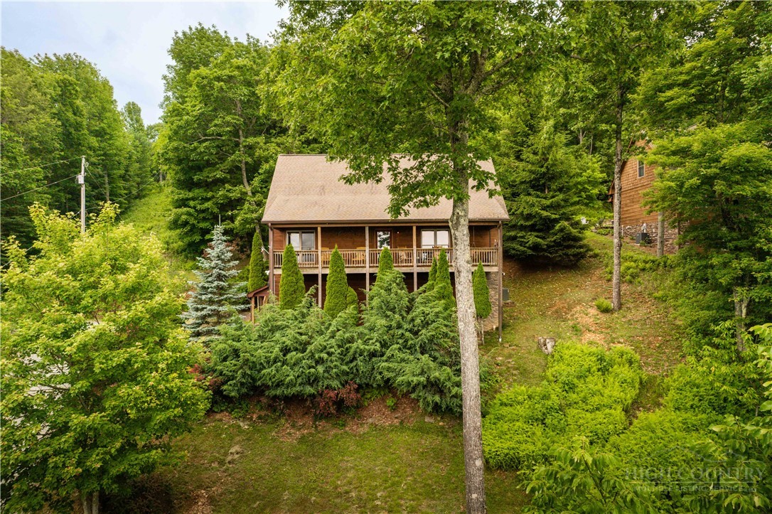 359 Running Deer Trail Property Photo 2