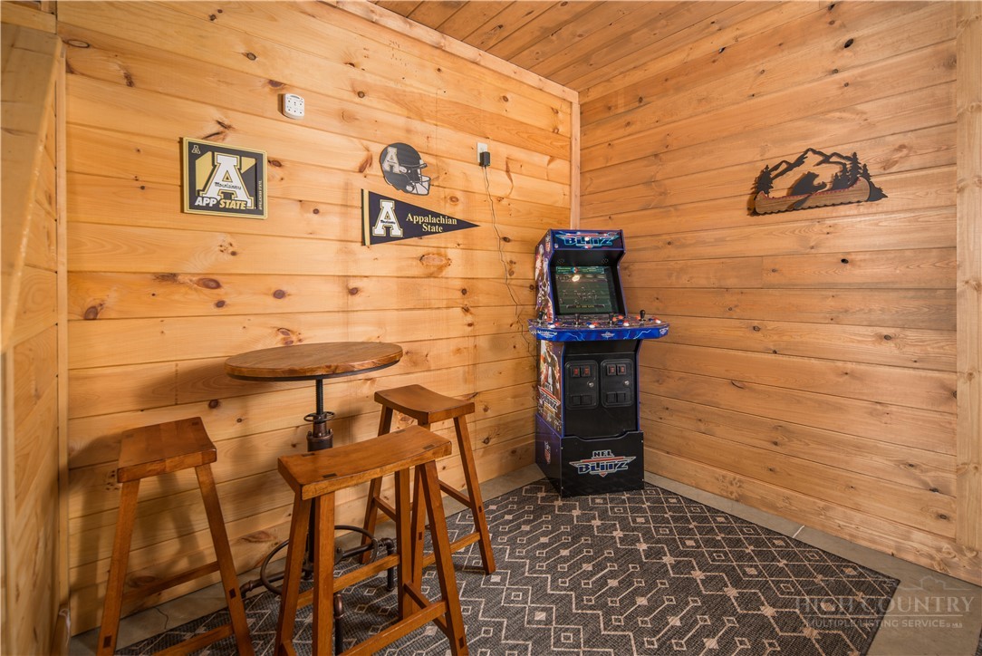 359 Running Deer Trail Property Photo 19