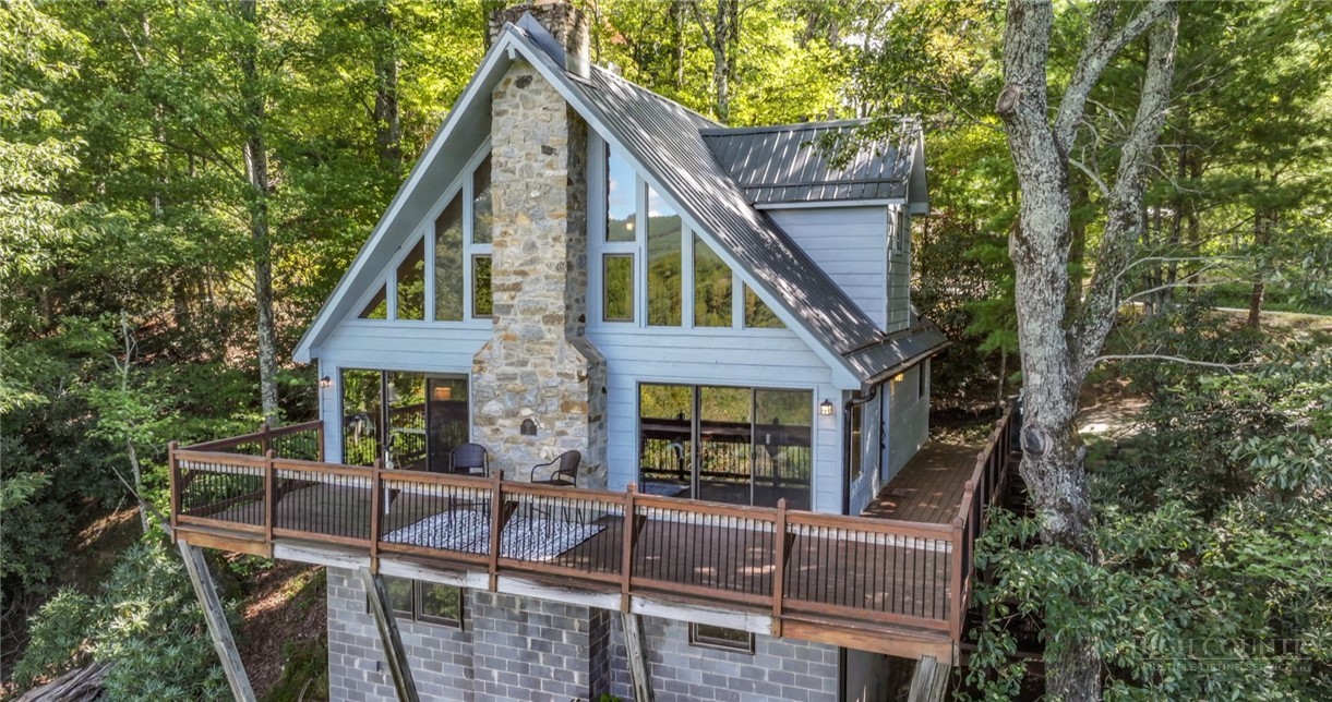 329 Deer Run Road Property Photo 1