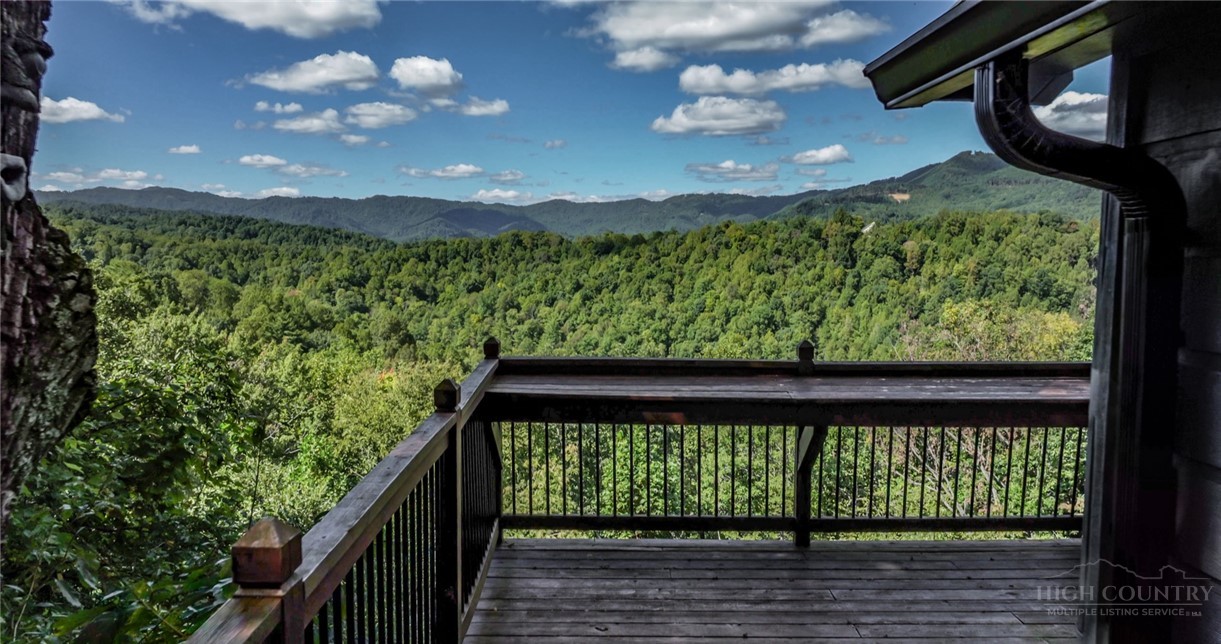 329 Deer Run Road Property Photo 2