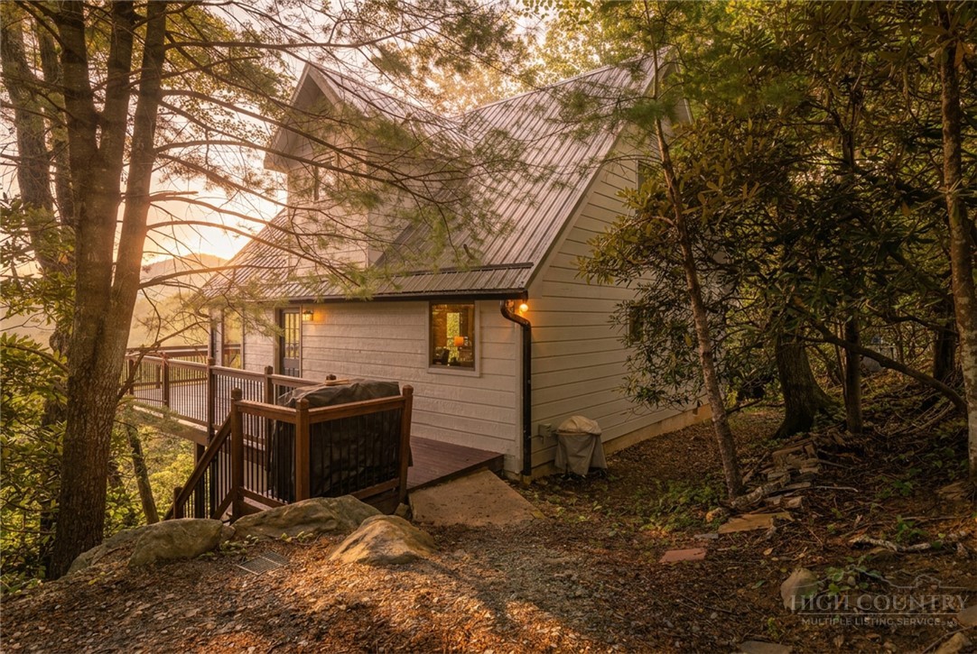 329 Deer Run Road Property Photo 4