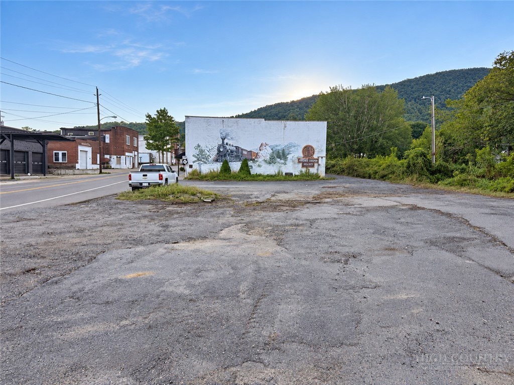 Tbd E 2nd Street Property Photo 1
