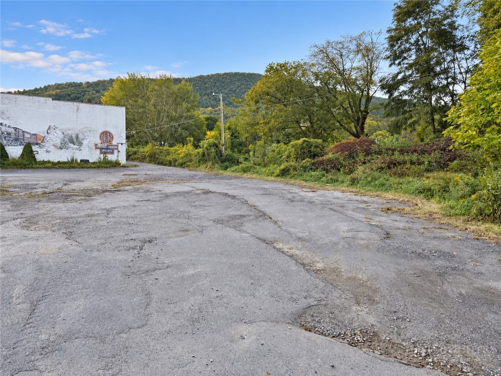 Tbd E 2nd Street Property Photo 4