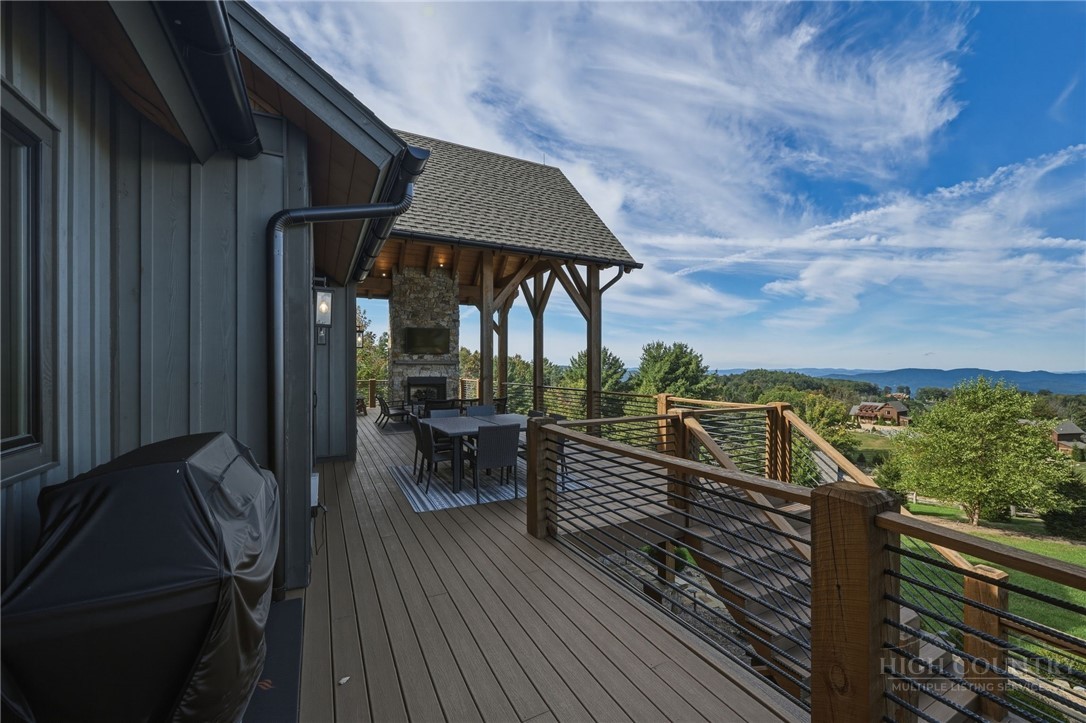 40 Vineyard Trail Property Photo 9
