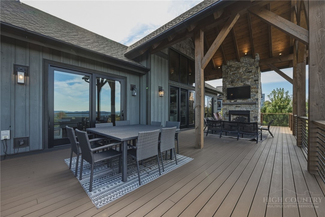 40 Vineyard Trail Property Photo 11