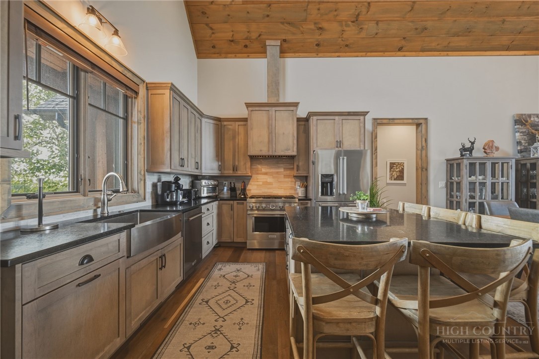40 Vineyard Trail Property Photo 13