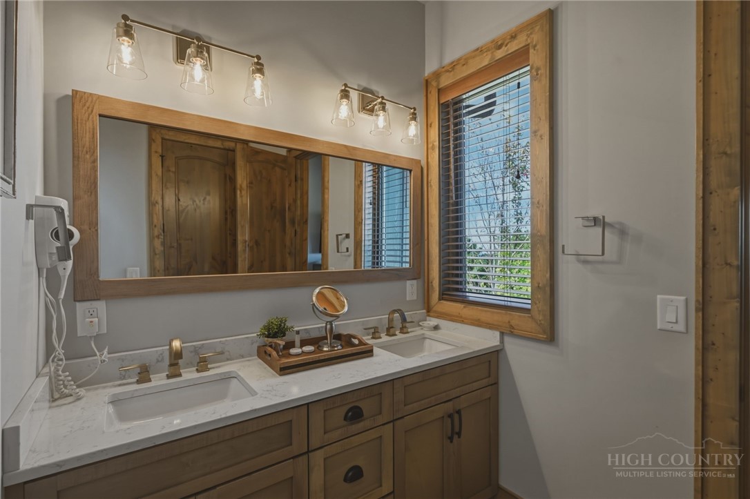 40 Vineyard Trail Property Photo 25