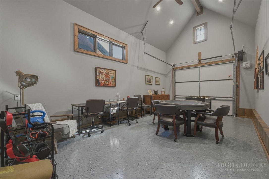 40 Vineyard Trail Property Photo 43