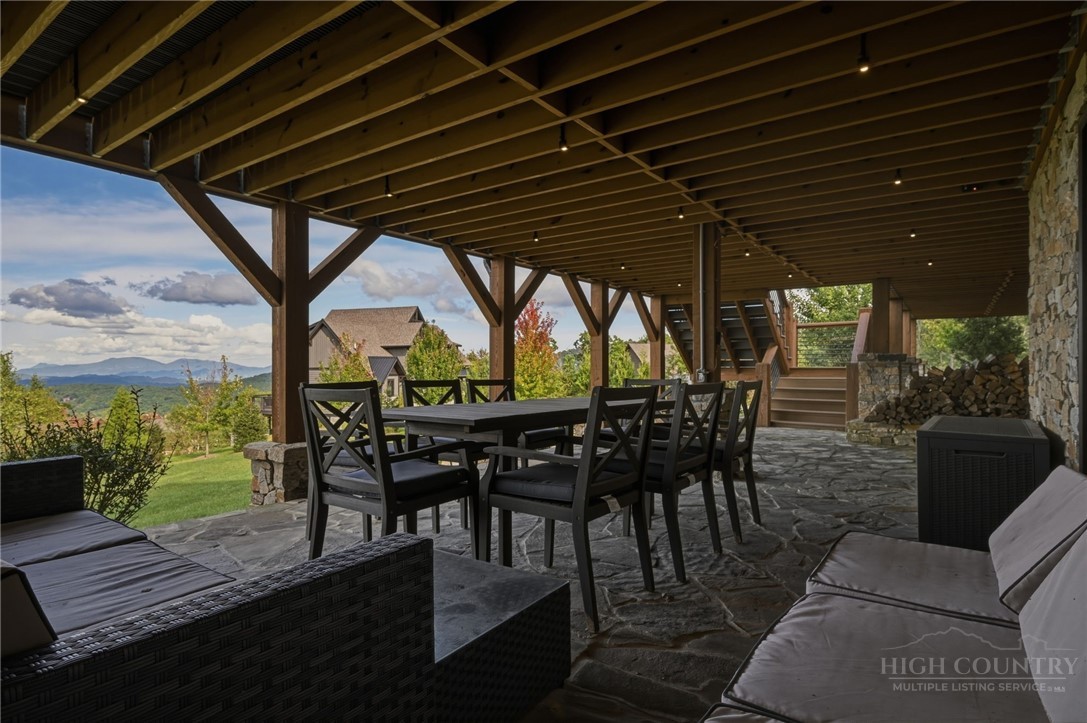 40 Vineyard Trail Property Photo 47