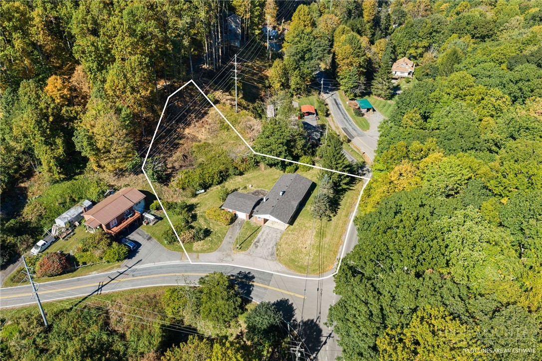 118 Rainbow Trail Property Photo 2