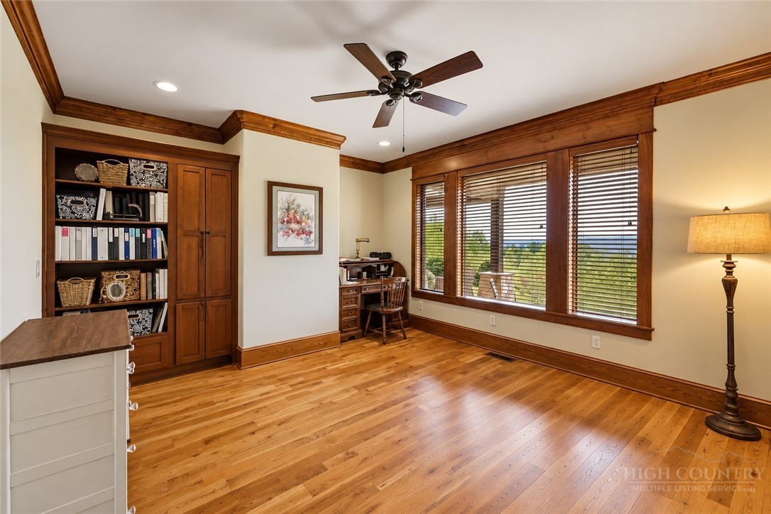 1638 Johns Ridge Parkway Property Photo 25