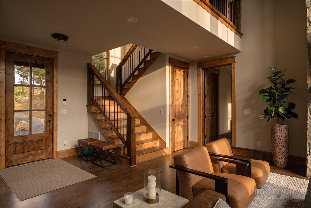 28 Thunderbolt Drive Property Photo 4