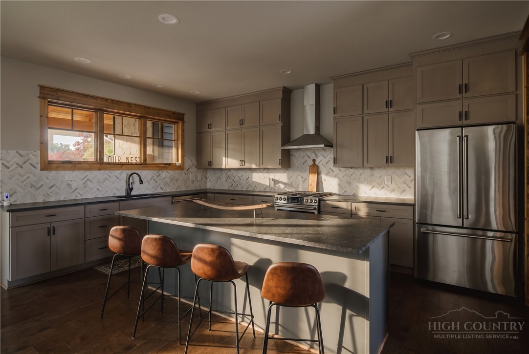 28 Thunderbolt Drive Property Photo 9