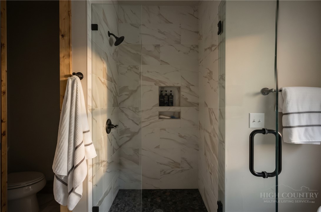 28 Thunderbolt Drive Property Photo 15
