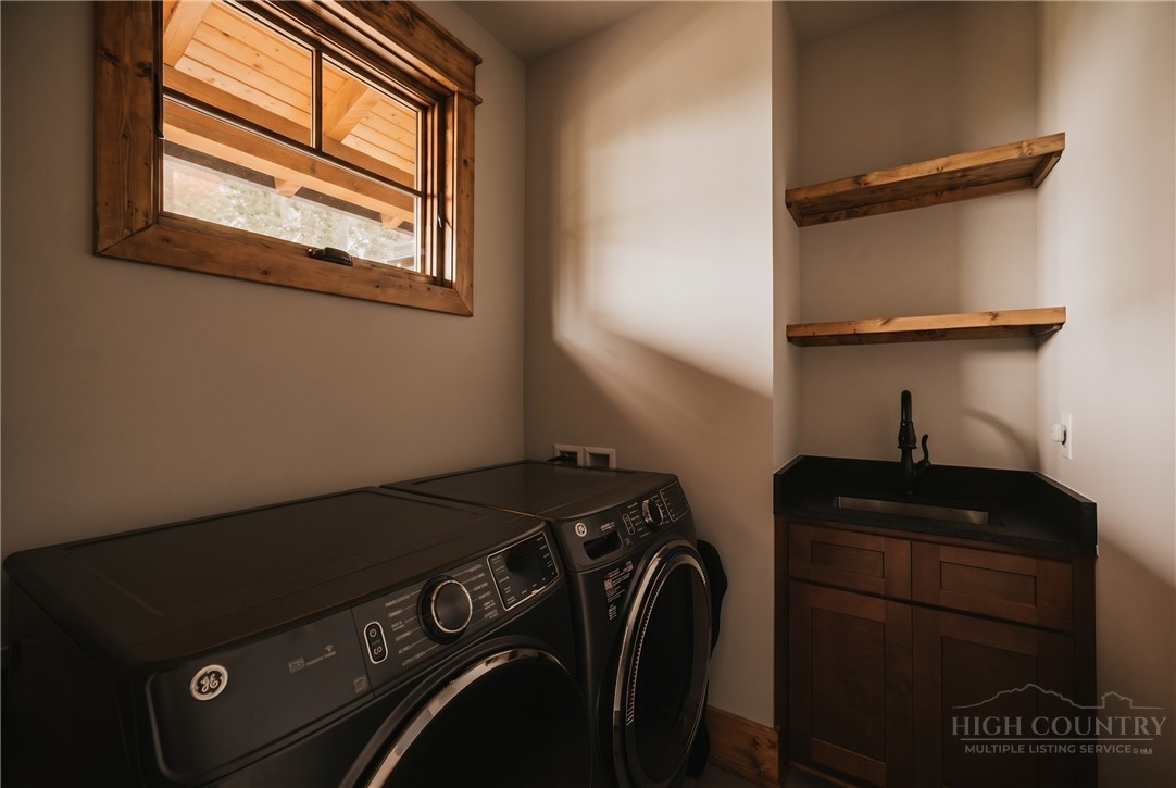 28 Thunderbolt Drive Property Photo 16