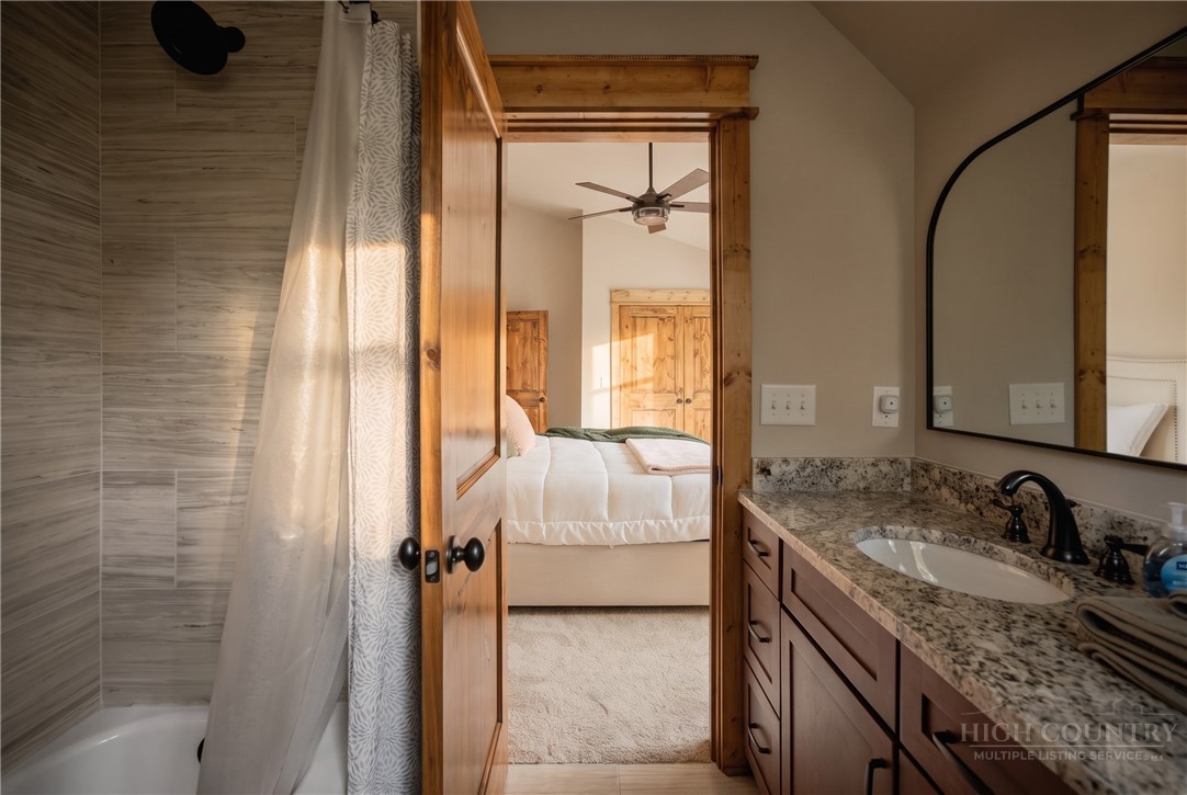 28 Thunderbolt Drive Property Photo 22