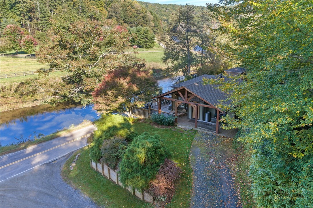 105 Norris Trail Property Photo 39