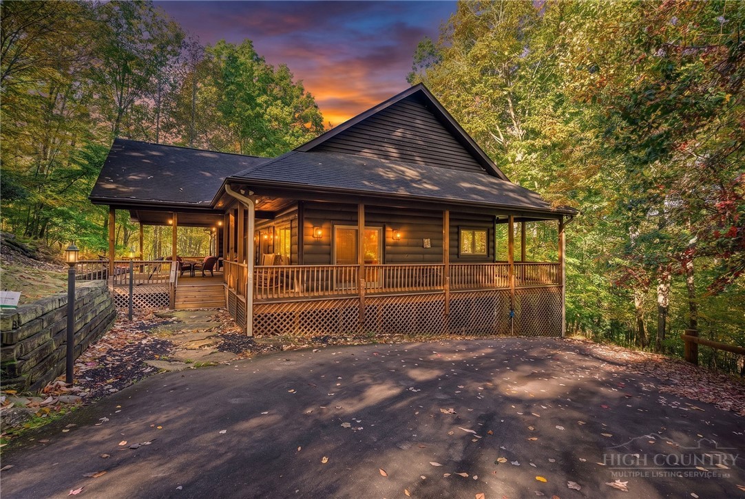 351 Woodland Ridge Property Photo 1