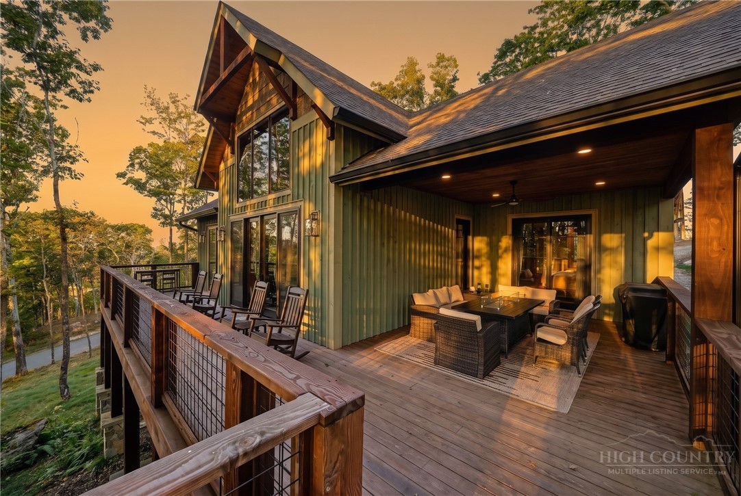 120 Timber Rock Trail Property Photo 37