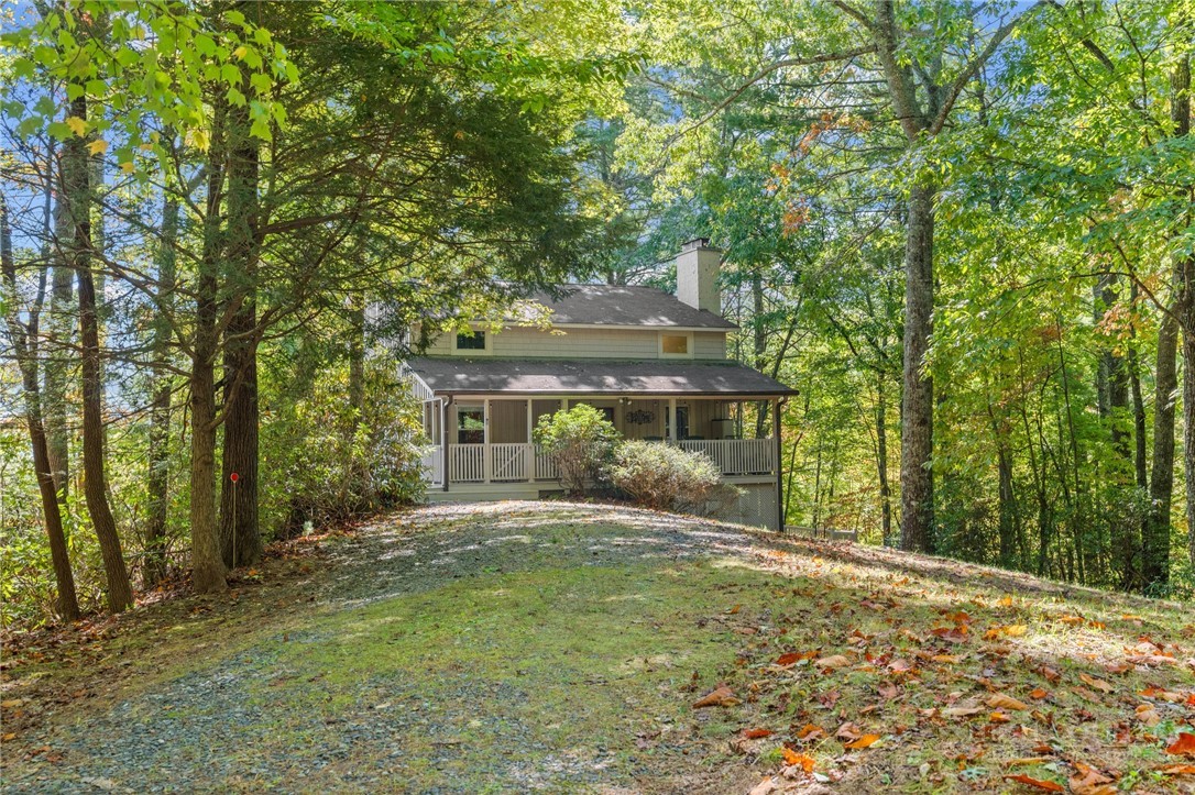 7954 Bailey Falls Lane Property Photo 5
