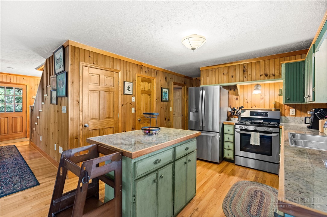 7954 Bailey Falls Lane Property Photo 17
