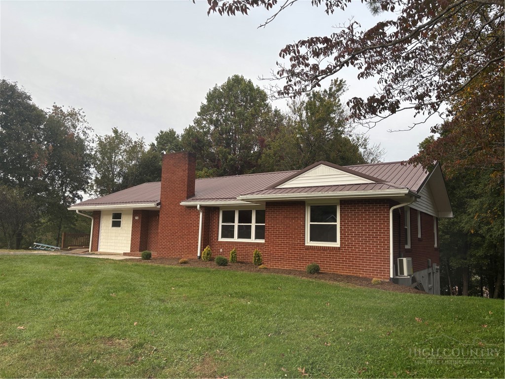 254 Collins Road Property Photo 1
