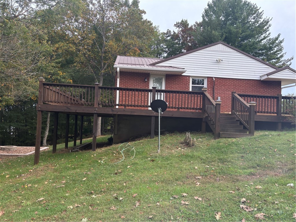254 Collins Road Property Photo 8